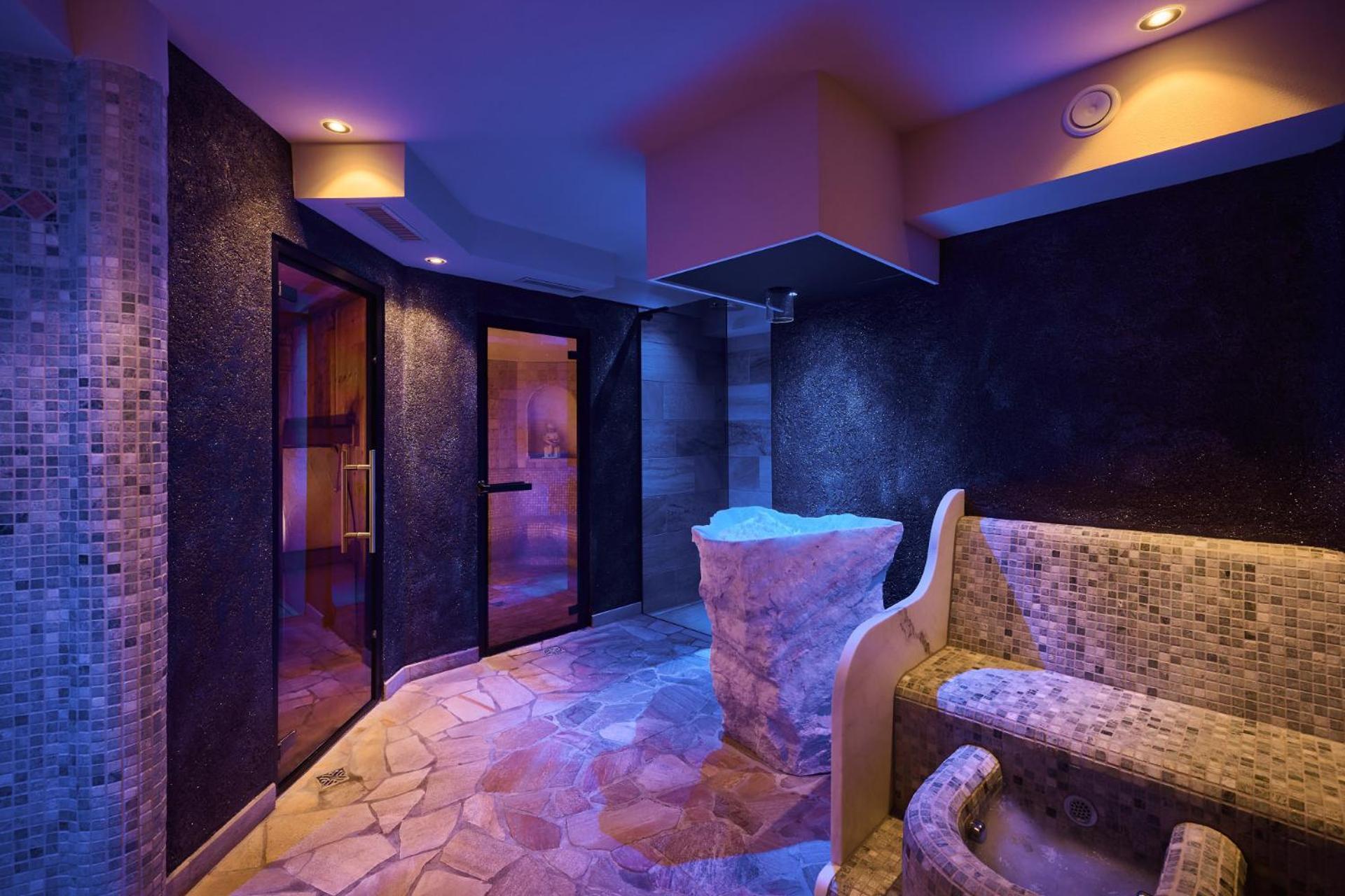 Dolomites Wellness Hotel Savoy ลาวิลลา ภายนอก รูปภาพ